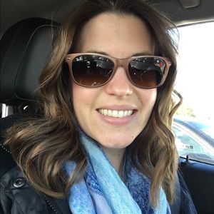 Meet your Posher, Jenny